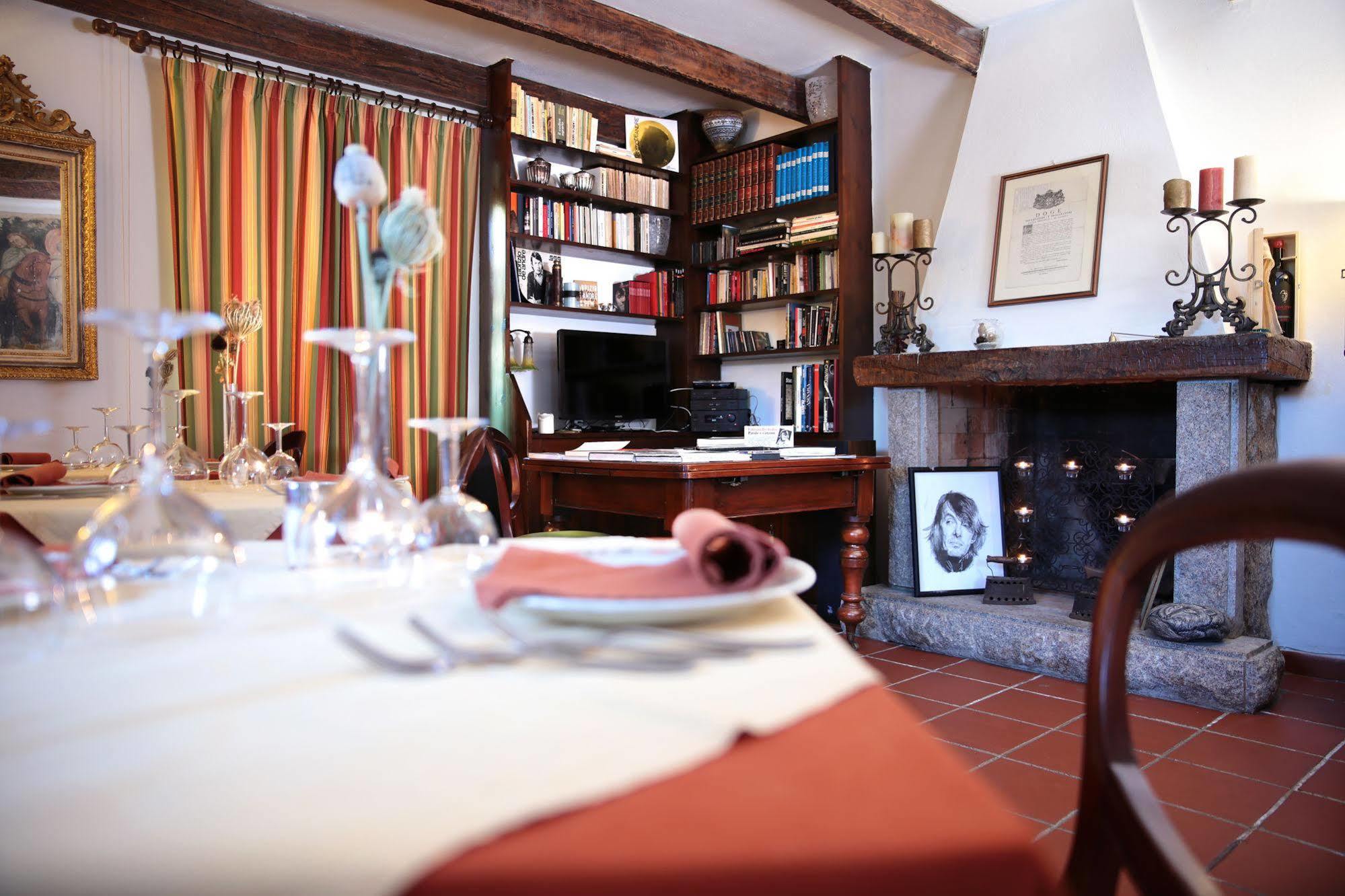 טמפיו פאוזניה L'Agnata Di De Andre Boutique Hotel מראה חיצוני תמונה