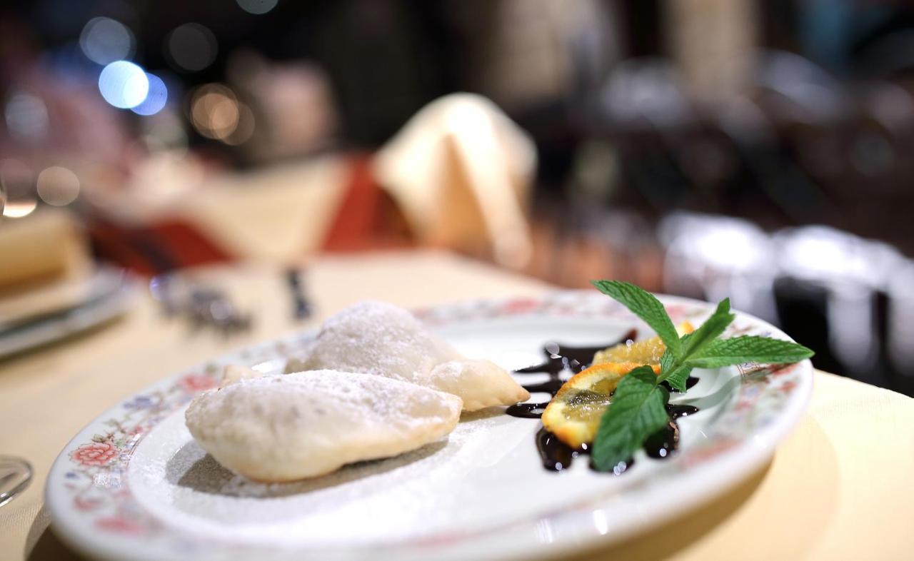 טמפיו פאוזניה L'Agnata Di De Andre Boutique Hotel מראה חיצוני תמונה